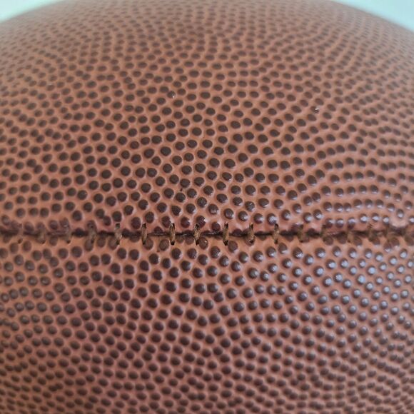 Wilson NCAA Football Junior Size Composite Leather Item F1663 7-9 Pounds Inflate - Picture 9 of 10